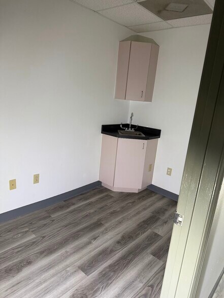 More Photos Of 3120 SW 27th Ave, Ocala Medical For Lease