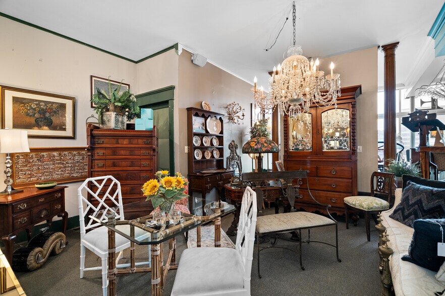 More Photos Of 1537 Hertel Ave, Buffalo Flex For Sale