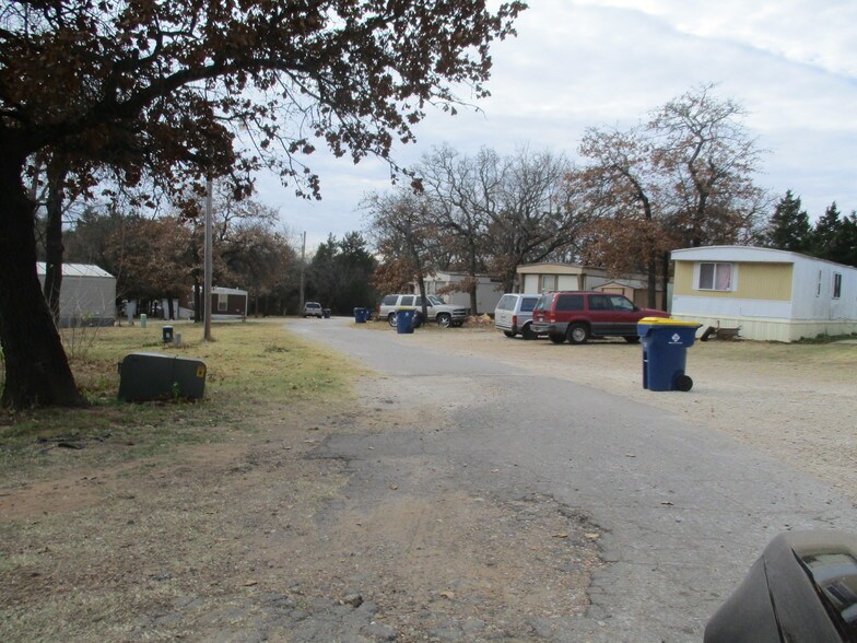 More Photos Of 1401 N Choctaw Rd, Choctaw Manufactured Housing Mobile Home Park For Sale
