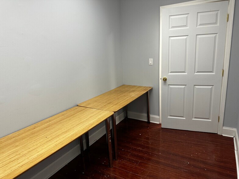 More Photos Of 3800 S Ocean Dr, Hollywood Office For Sale