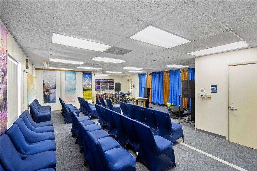More Photos Of 1434 Oakhurst Ave, Jacksonville Religious Facility For Sale
