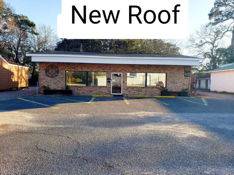 More Photos Of 2422 Ingalls Ave, Pascagoula Freestanding For Sale