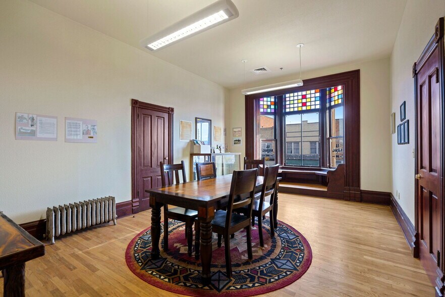 More Photos Of 216 W Lincolnway, Cheyenne Storefront Retail Office For Sale