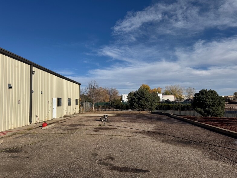More Photos Of 5655 Parachute Cir, Colorado Springs Warehouse For Sale