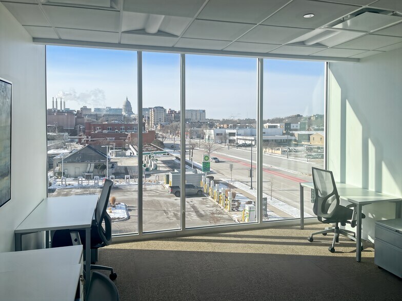 More Photos Of 811 E Washington Ave, Madison Coworking Space