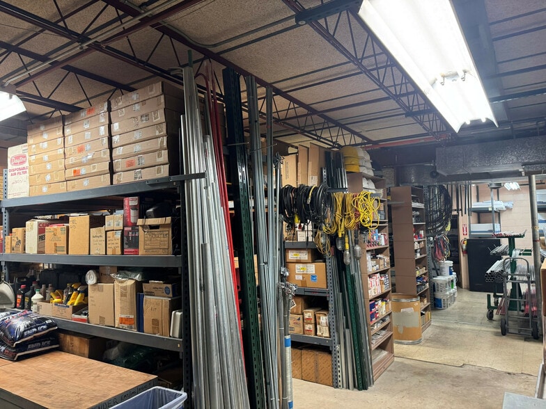 More Photos Of 5722 S Central Ave, Chicago Industrial For Sale