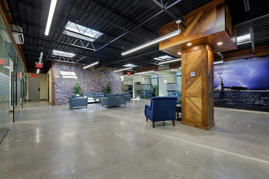 More Photos Of 85 Orient Way, Rutherford Loft Creative Space For Lease