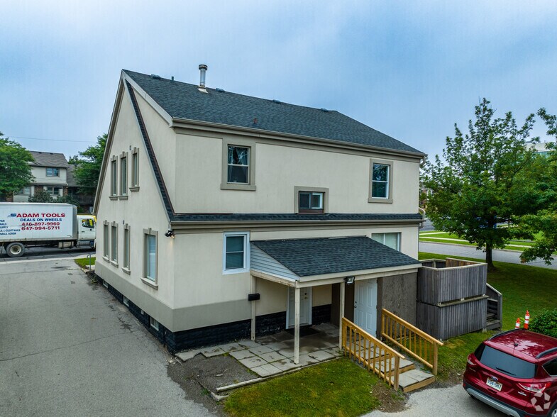 More Photos Of 2783 King St E, Hamilton General Retail For Sale