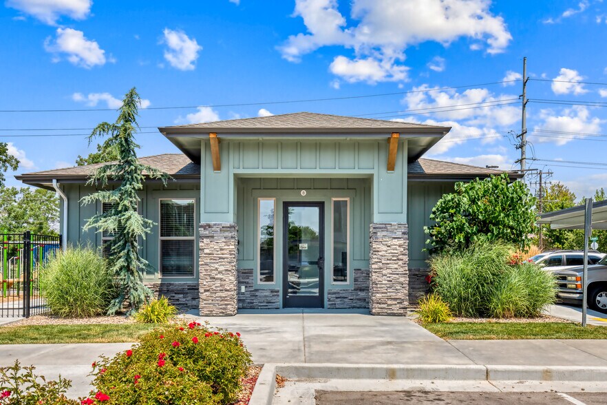 More Photos Of 9557 W State St, Boise Apartments For Sale