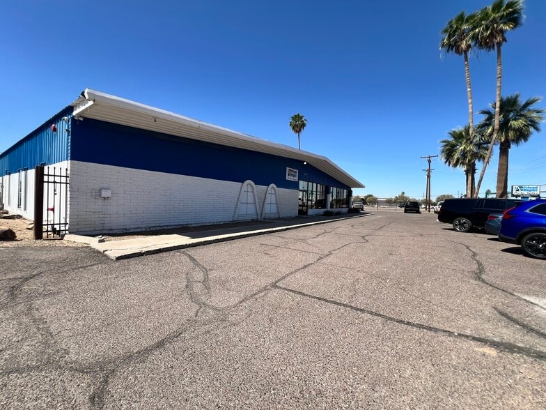 More Photos Of 1817 W Peoria Ave, Phoenix Warehouse For Sale