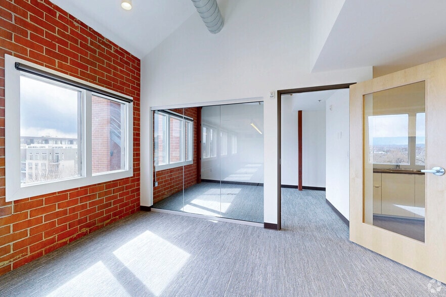 Photo of 5th Floor Ste 520