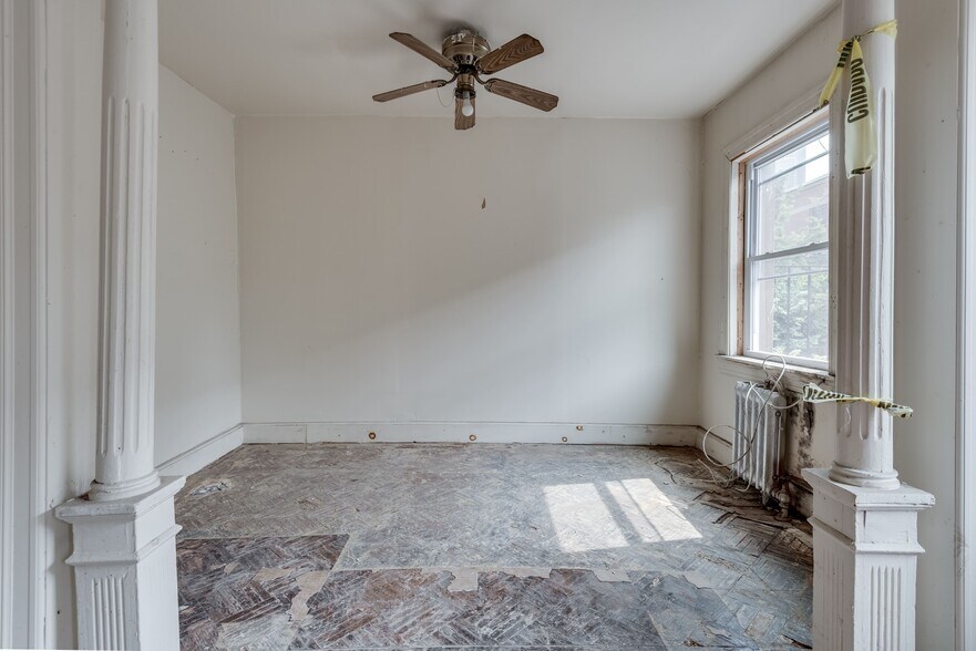 More Photos Of 122 Hoyt St, Brooklyn Multifamily For Sale