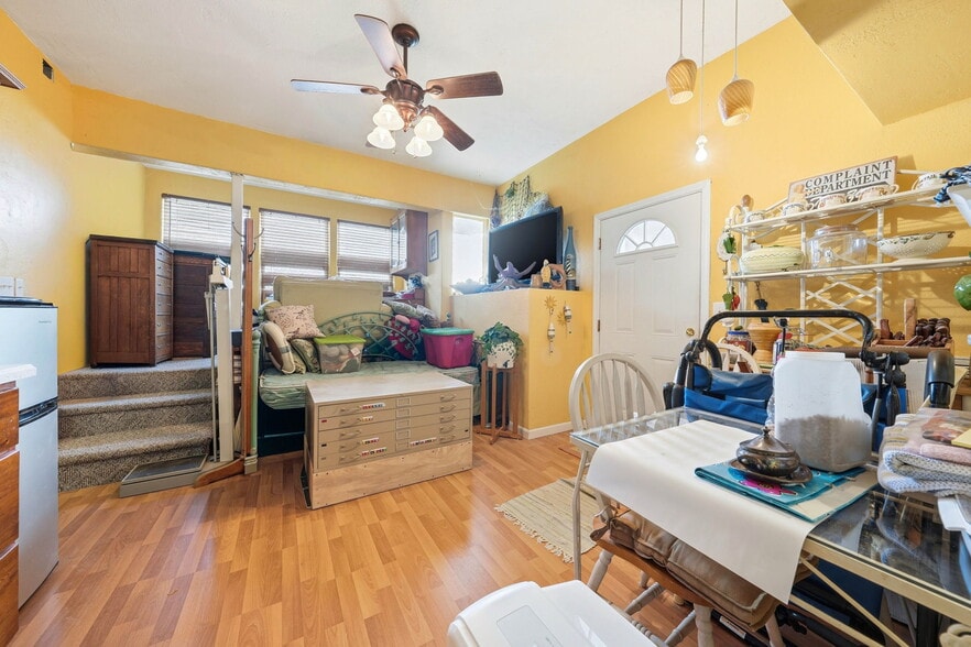 More Photos Of 400 Lakeshore Dr, Eustis Specialty For Sale