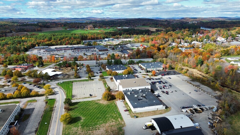 More Photos Of 18-24 Mollison Way, Lewiston Specialty For Sale