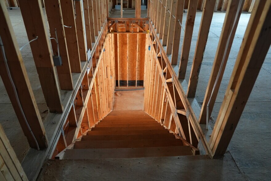 More Photos Of 301 Oak st, Mansfield Multifamily For Sale