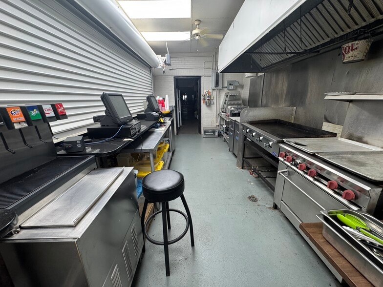 More Photos Of 10408 State Highway 64 E, Tyler Theater Concert Hall For Sale