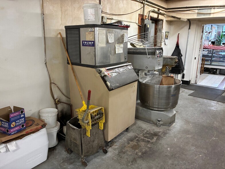 More Photos Of 857 Clinton Ave S, Rochester General Retail For Sale