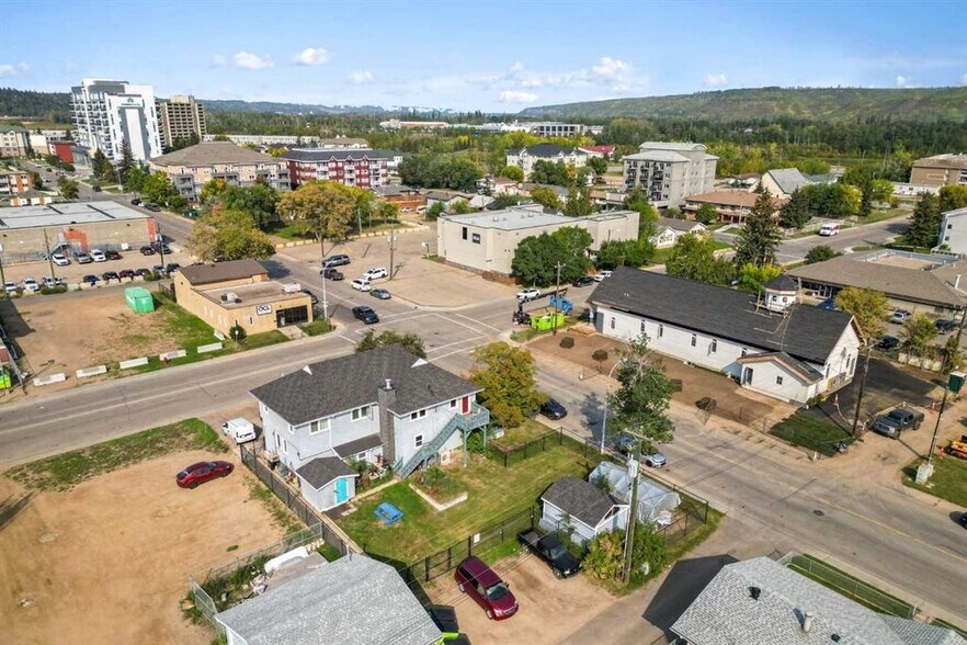 More Photos Of 10015 Main St, Fort McMurray Specialty For Sale