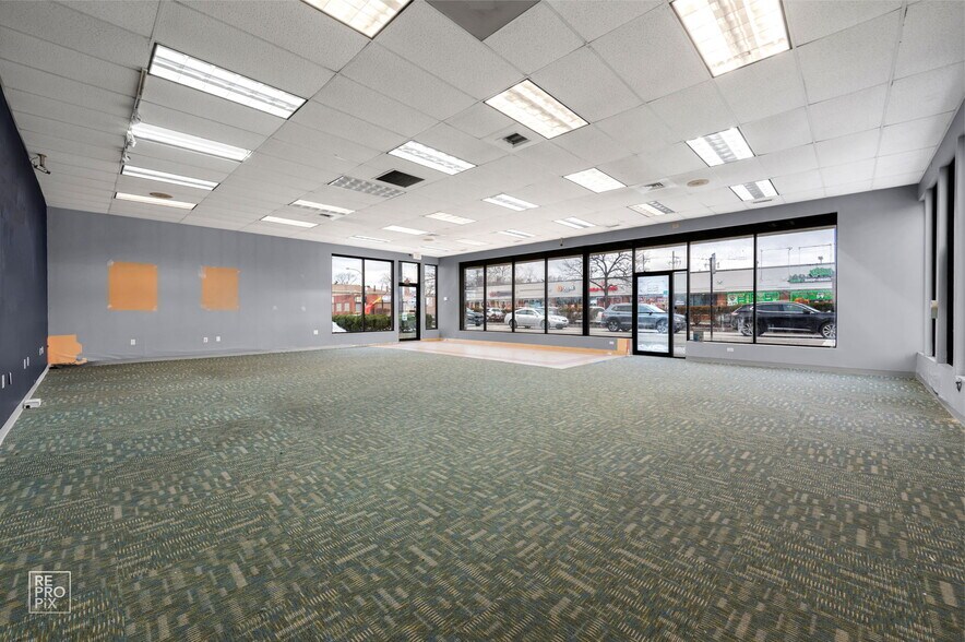 More Photos Of 2001-2003 W 79th St, Chicago Storefront For Lease