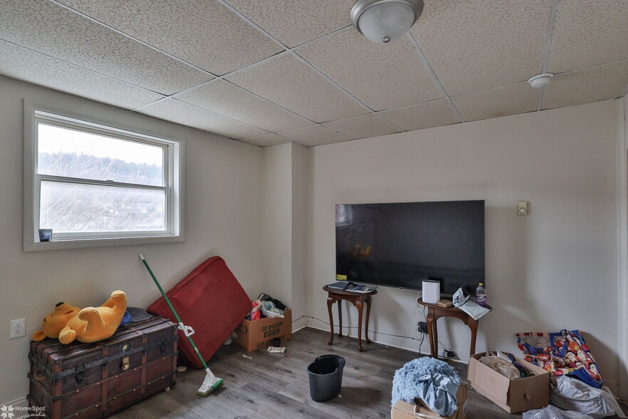 More Photos Of 214-216 W Ridge St, Lansford Apartments For Sale