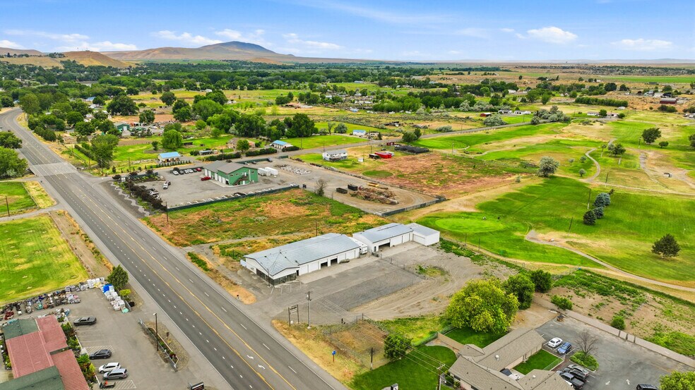 More Photos Of 2676 Van Giesen St, Richland Industrial For Sale