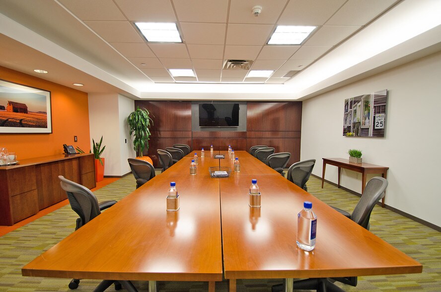 More Photos Of 600 Mamaroneck Ave, Harrison Office For Lease