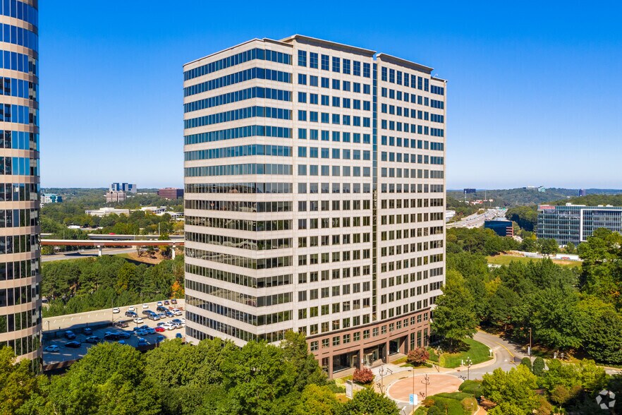 Primary Photo Of 400 Galleria Pky SE, Atlanta Office For Lease