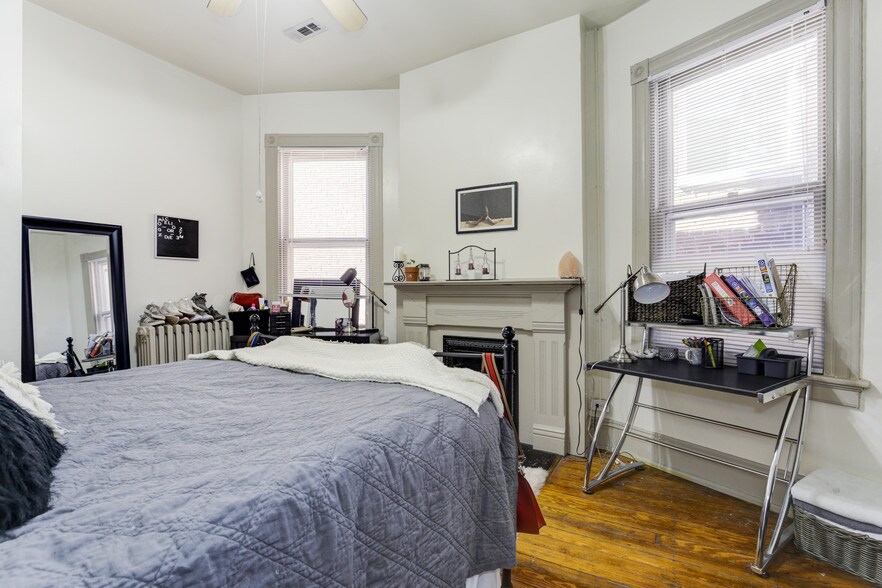 More Photos Of 1623 W Grace St, Richmond Apartments For Sale