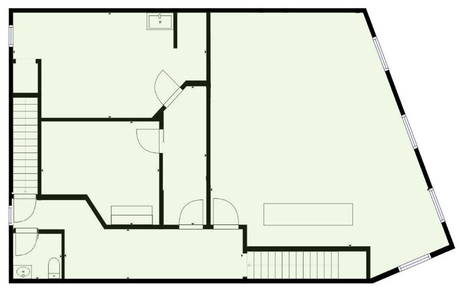 More Photos Of 861 Lafayette Rd, Hampton Office For Lease