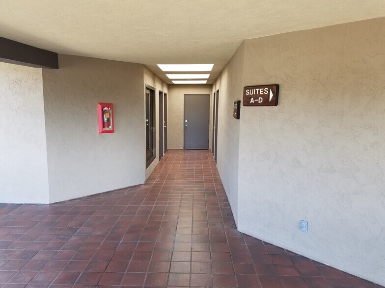 More Photos Of 700 2nd St, Encinitas Medical For Lease