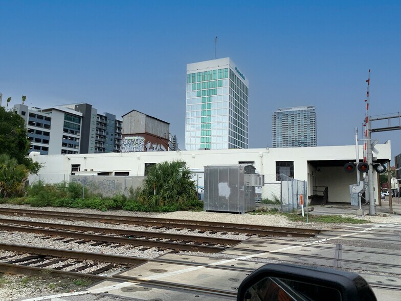 More Photos Of 47 W Jefferson St, Orlando Warehouse For Sale