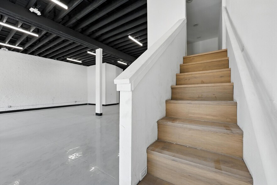 More Photos Of 5404 Western Ave, Los Angeles Storefront Retail Office For Lease