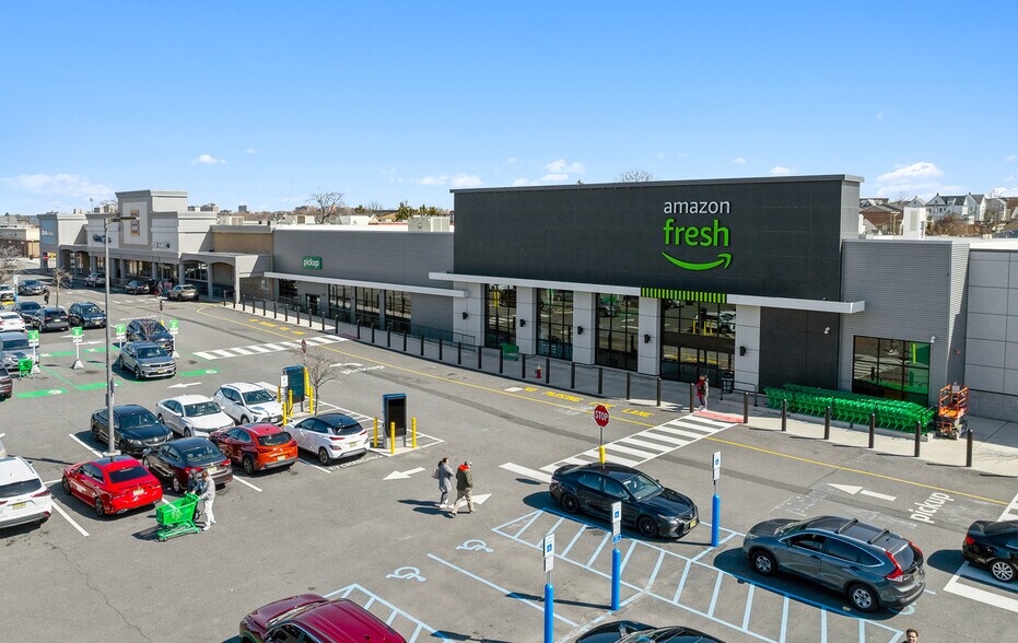 More Photos Of 2-4 Memorial Dr, Lodi Unknown For Lease