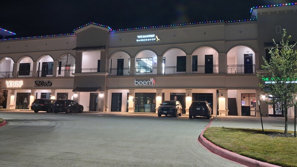 More Photos Of 4041 S Custer Rd, McKinney Storefront Retail Residential For Sale