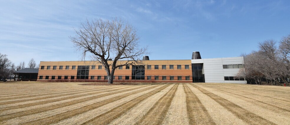 More Photos Of 3900 Great Plains Dr S, Fargo Office For Sale