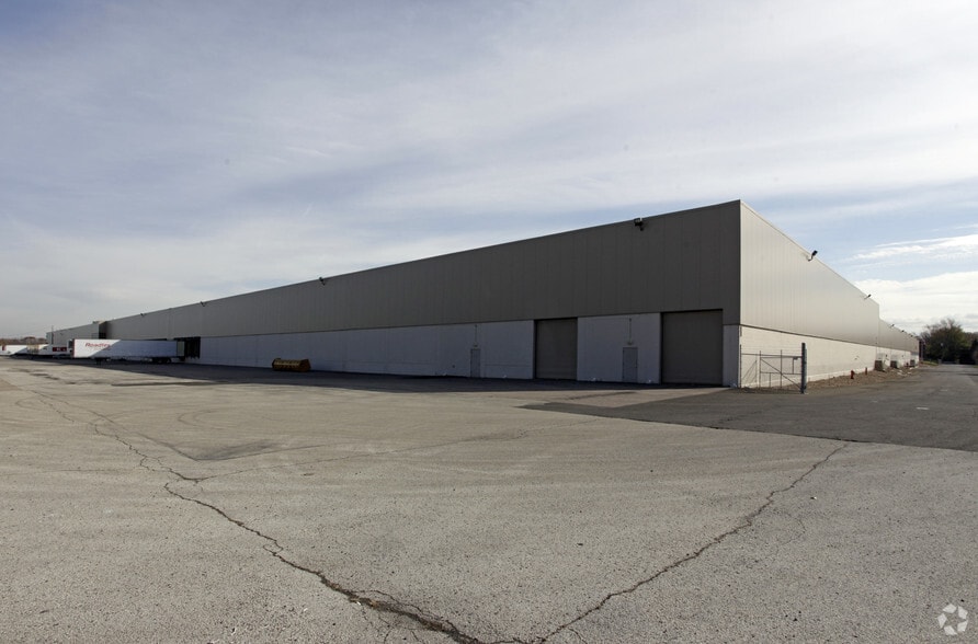 More Photos Of 9300 Ashton Rd, Philadelphia Warehouse For Sale