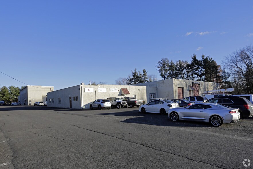 More Photos Of 505 Keystone Rd, Southampton Warehouse For Sale