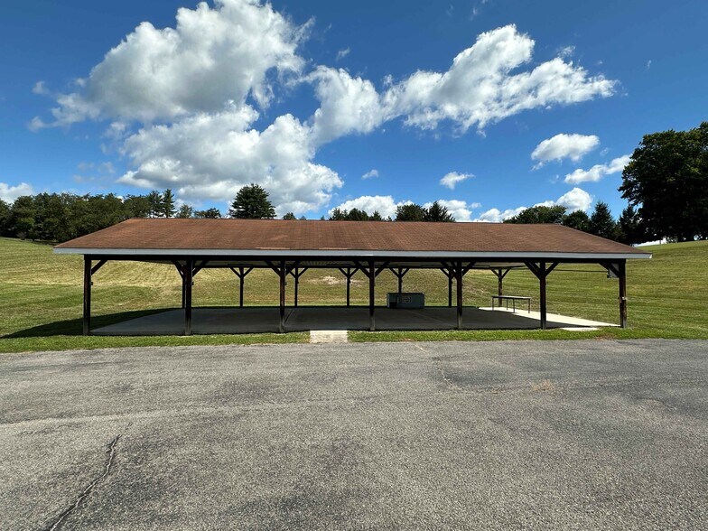 More Photos Of 18811 Oldtown SE rd, Oldtown Religious Facility For Sale