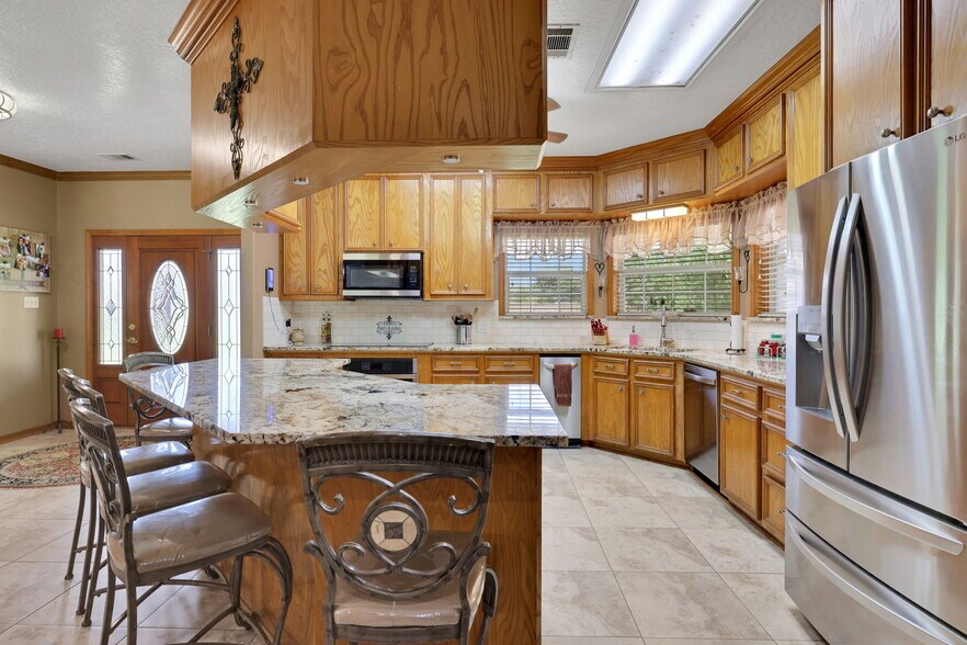 More Photos Of 24055 Briar Thicket Dr, Porter Land For Sale