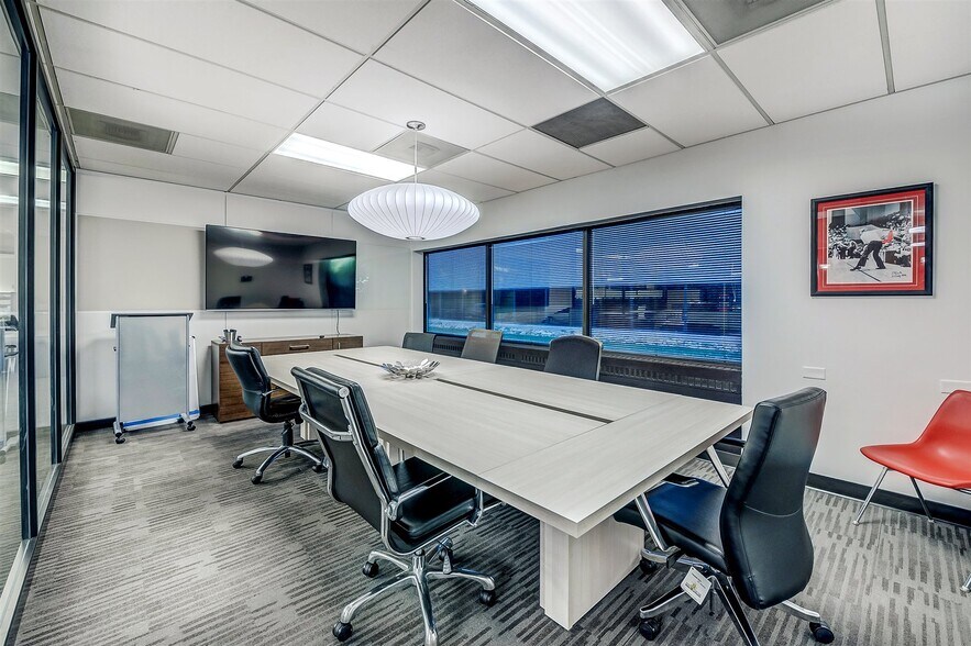 More Photos Of 6120 Greenwood Plaza Blvd, Greenwood Village Office For Sale