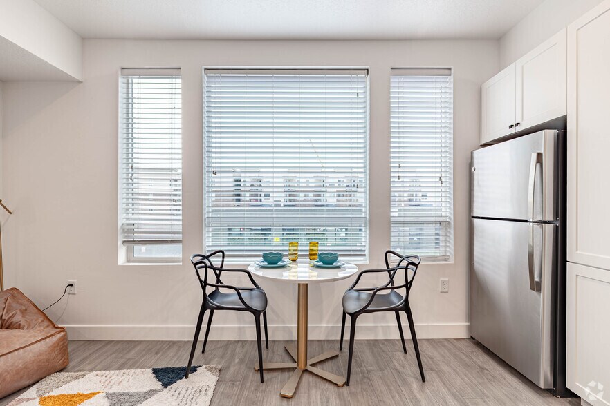 More Photos Of 1925 W North Temple, Salt Lake City Apartments For Lease