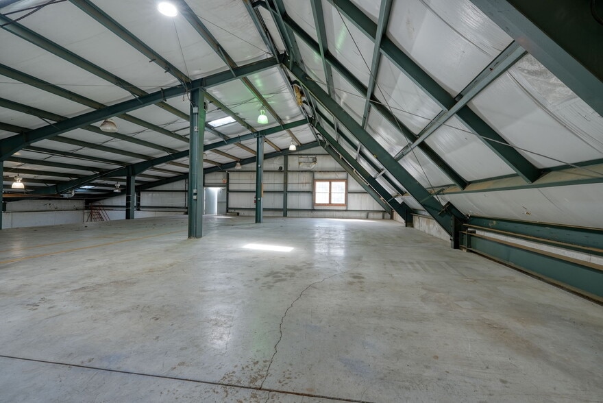 More Photos Of 2 Brewery Ln, Elverson Distribution For Lease