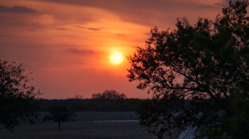 More Photos Of 879 County Road 421, Gonzales Land For Sale