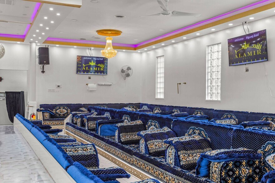 More Photos Of 17355 Allen Rd, Melvindale Freestanding For Sale