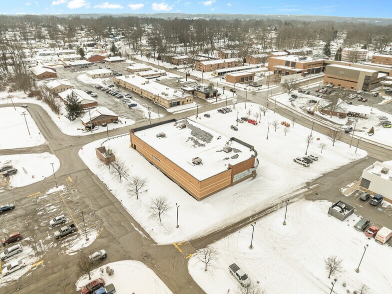 More Photos Of 2229 E State St, Salem Drugstore For Sale