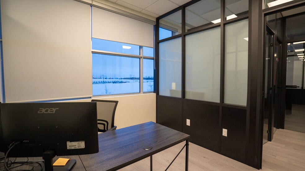 More Photos Of 6031 Andrews Way SW, Edmonton Coworking Space