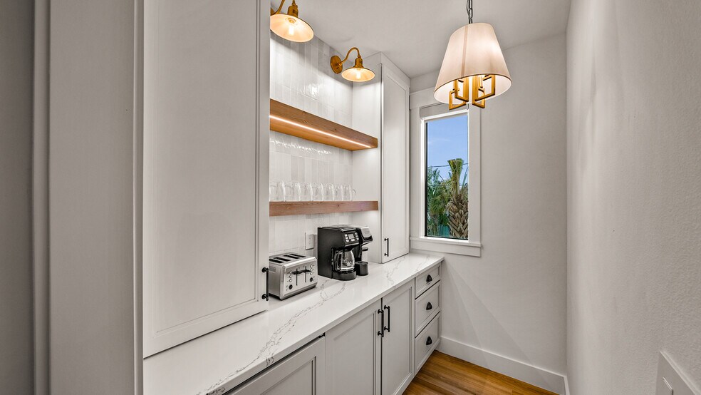 More Photos Of , Siesta Key Multifamily For Sale