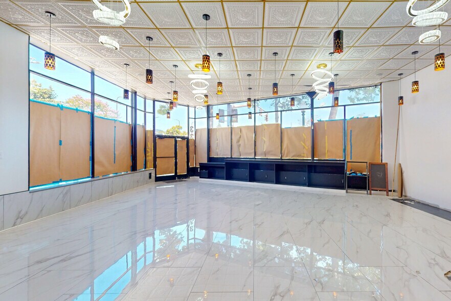More Photos Of 3300 Adeline St, Berkeley Storefront For Lease