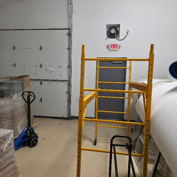 More Photos Of 8018 Myint Ln, Concord Light Distribution For Lease