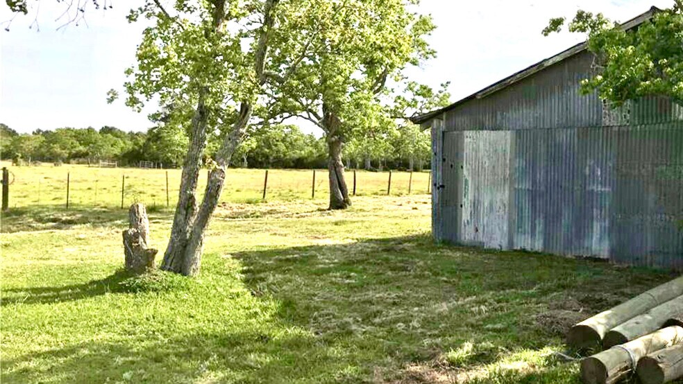 More Photos Of TBD Eagle Rd, Anahuac Land For Sale